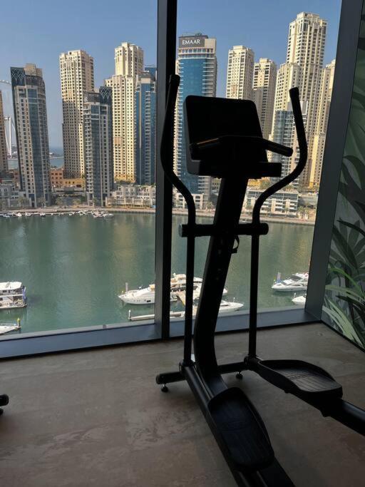 Apartamento Vida Dubai Marina Exterior foto